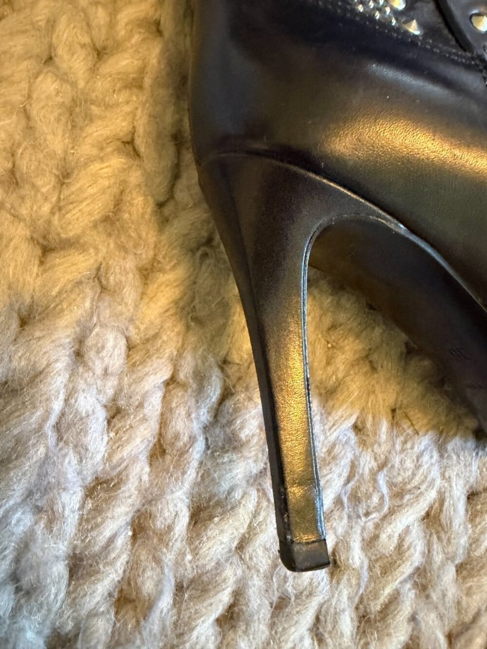 Saint Laurent Debbie Studded Leather Boots Yves Saint Laurent Size 36.5 - Picture 11 of 13